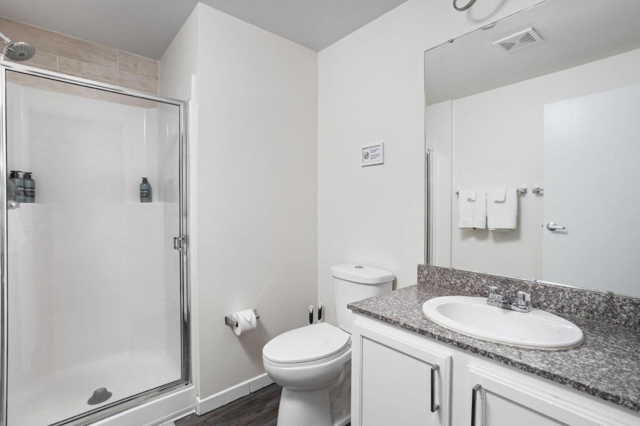 2Br 2Ba In The Block Apartment By Cozysuites 印第安納波利斯 外观 照片